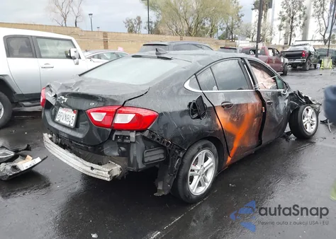 2018 Chevrolet Cruze Lt Auto z USA, uszkodzony, nr VIN 1G1BE5SM3J7111859